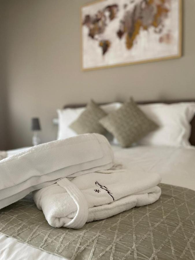 Notti O' Tunn Luxury Rooms In Centro Geraci Siculo Exterior foto
